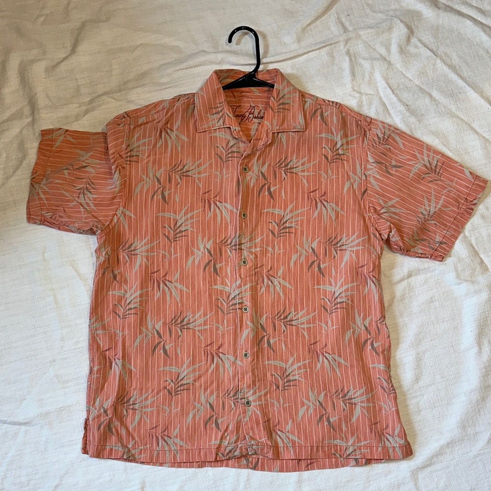 Tommy Bahama Coral Patterned Short Sleeve Shirt
